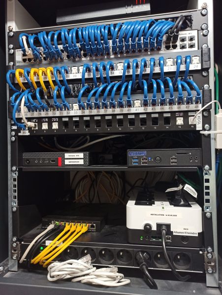 Mise en conformité baie informatique